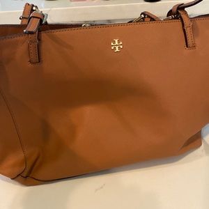 Brown Tory Burch tote like new